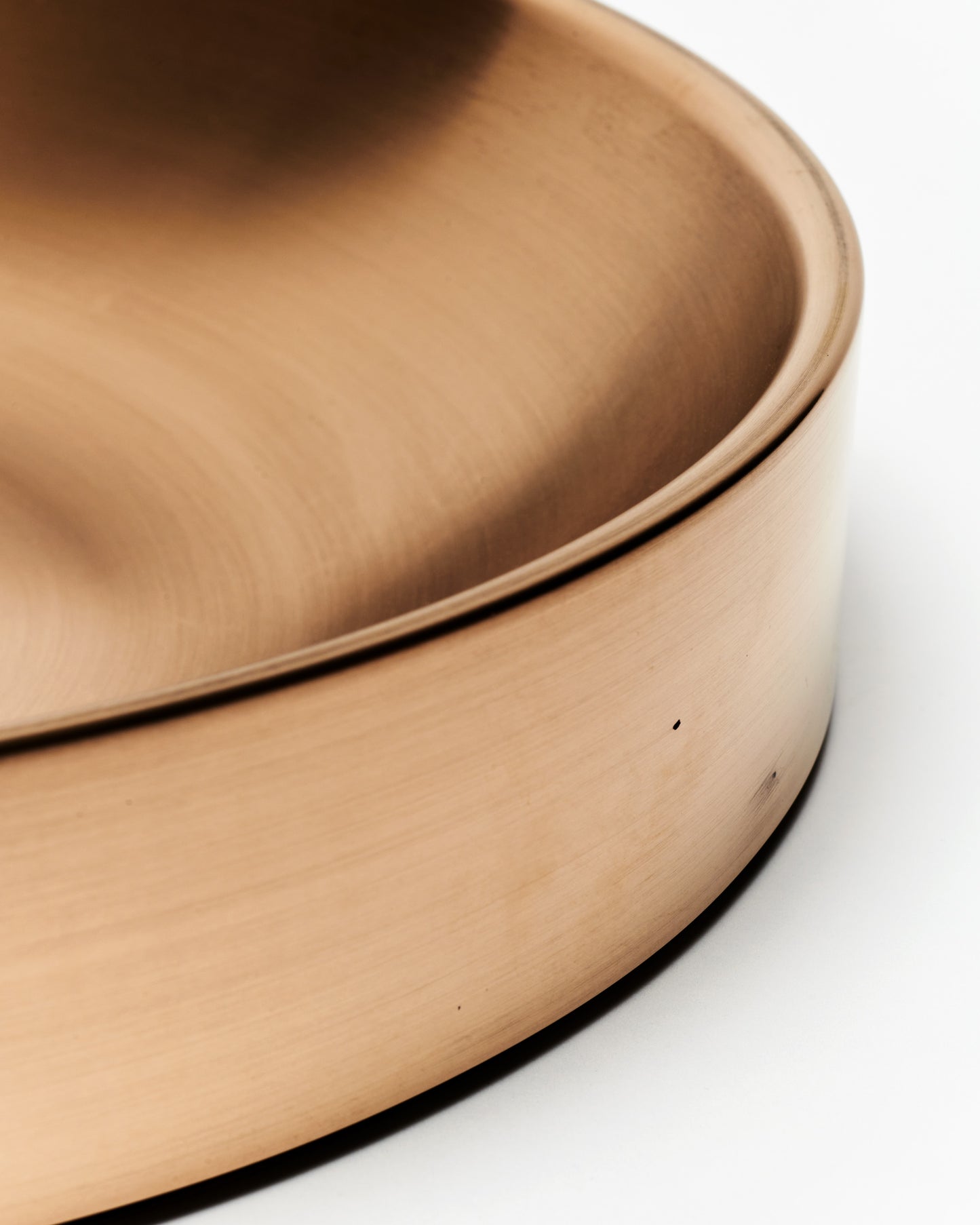 01 Bronze Basin